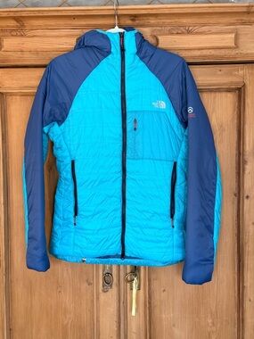 The North Face Summit Series Women’s Hooded Puffer Jacket